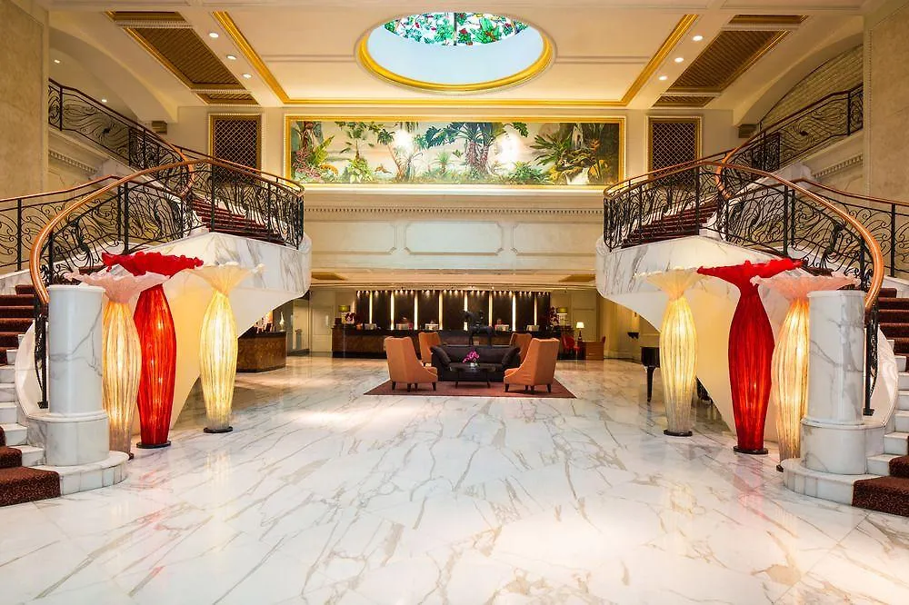 Royal Plaza On Scotts Hotel Singapore 5*,  Singapore