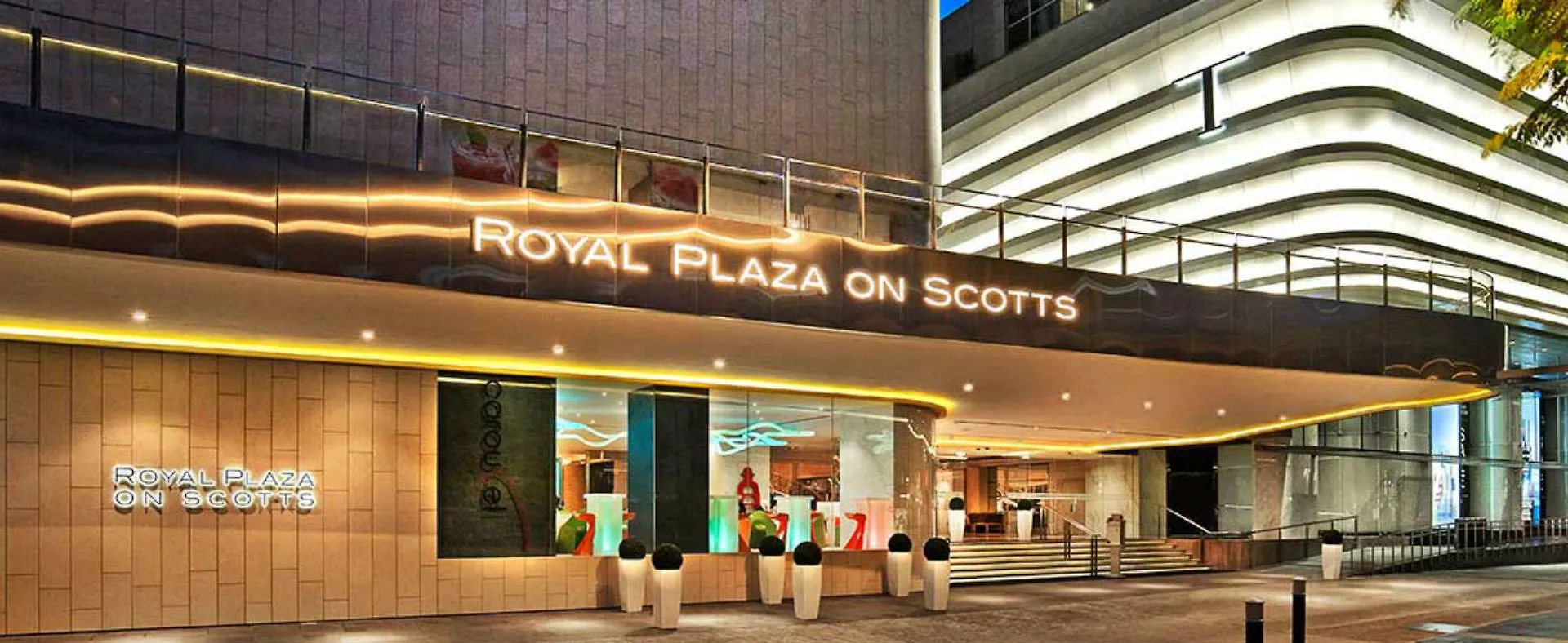 Royal Plaza On Scotts Hotel Singapore 5*,