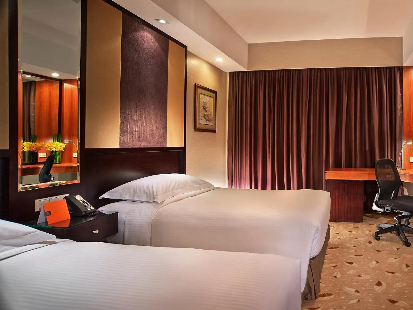 Royal Plaza On Scotts Hotel Singapore
